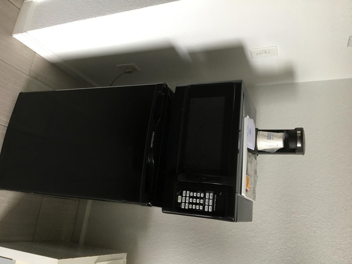 אורמונד ביץ Arya Blu Inn And Suites מראה חיצוני תמונה